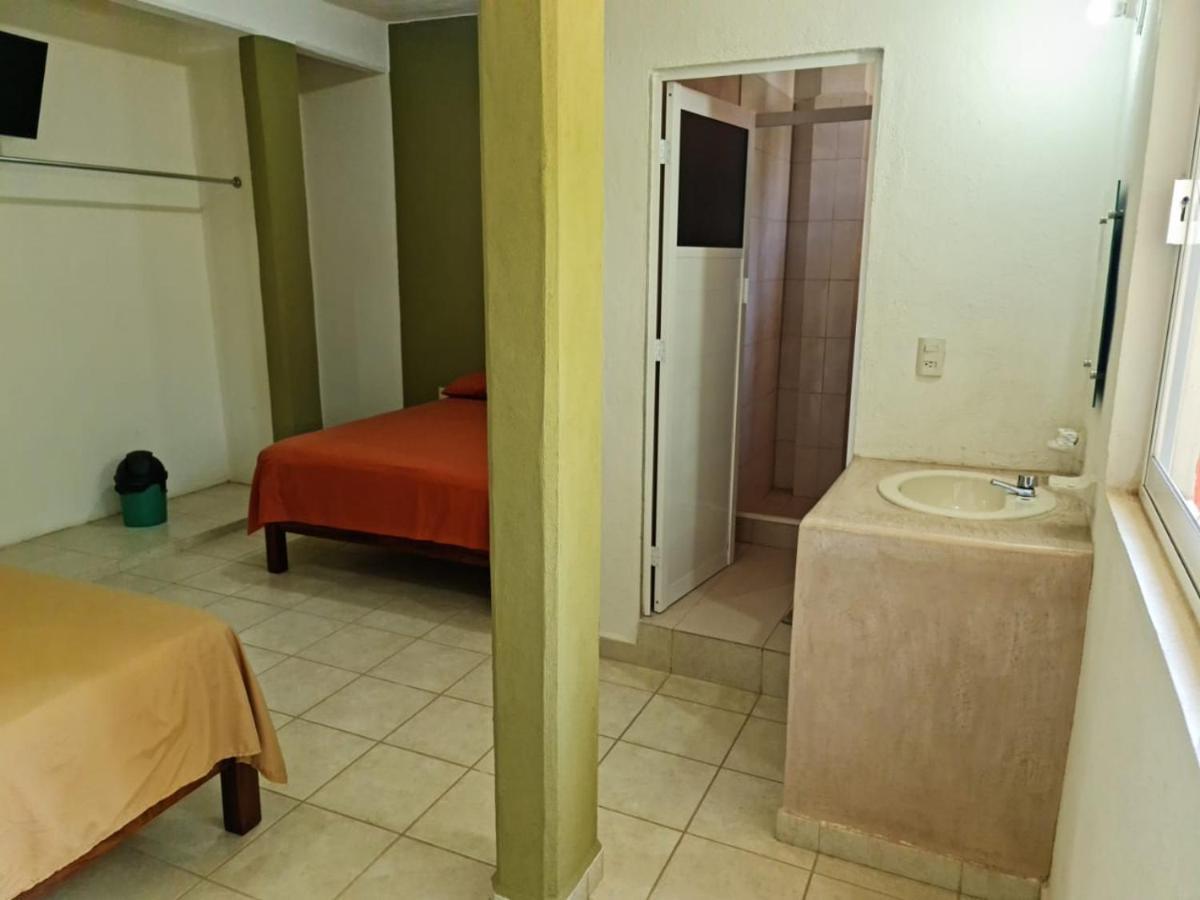 Posada Playa Linda Ixtapa  Ngoại thất bức ảnh