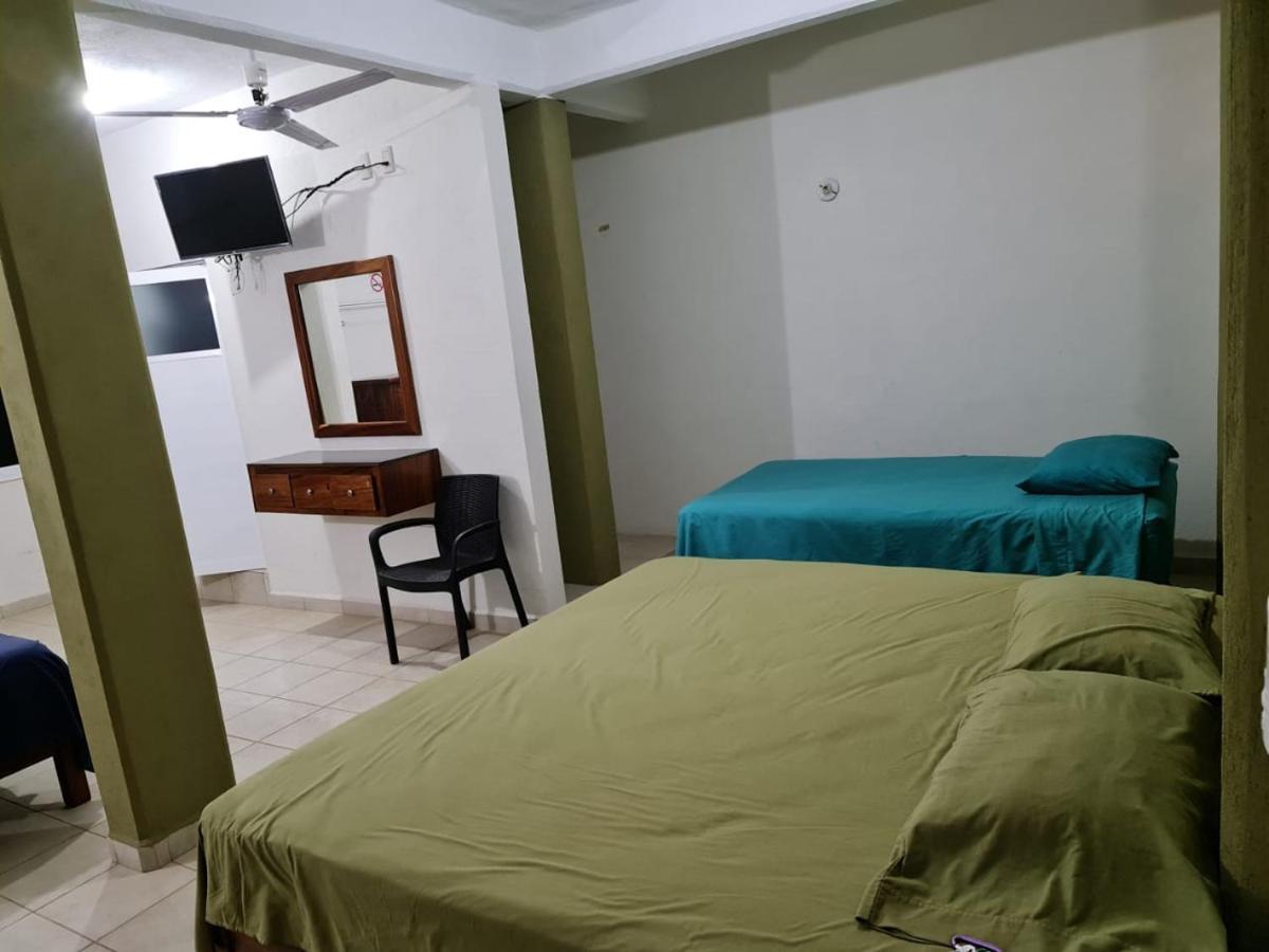 Posada Playa Linda Ixtapa  Ngoại thất bức ảnh