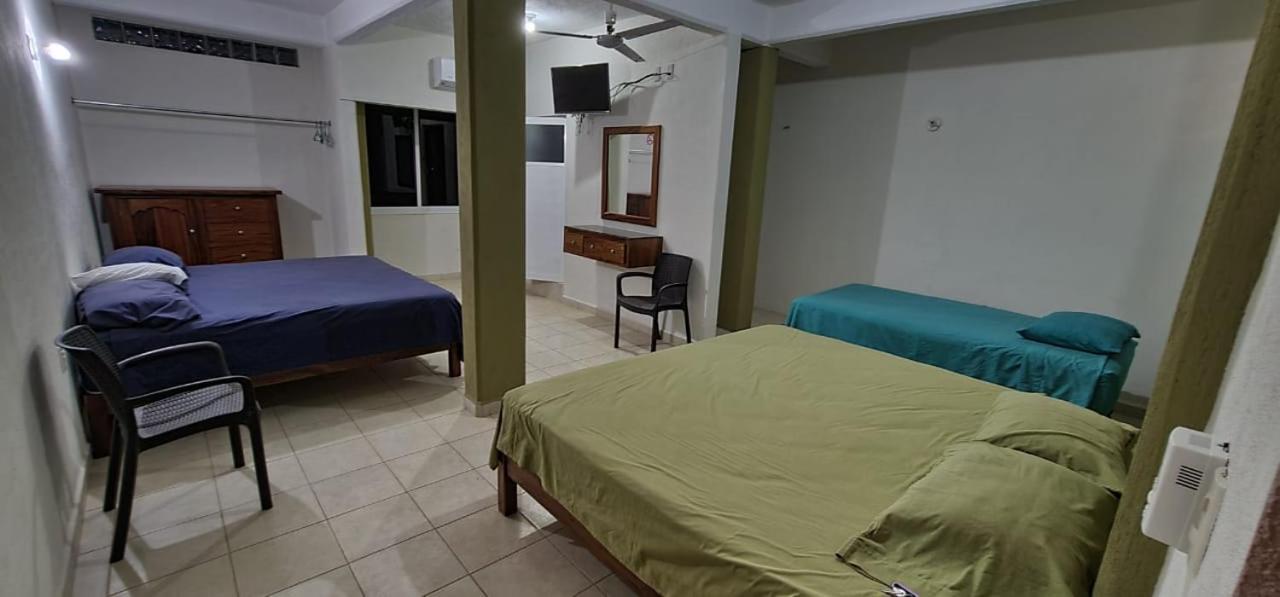 Posada Playa Linda Ixtapa  Ngoại thất bức ảnh