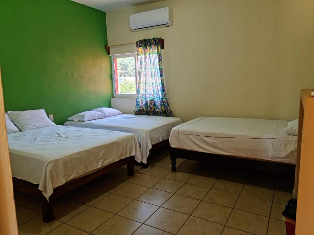 Posada Playa Linda Ixtapa  Ngoại thất bức ảnh